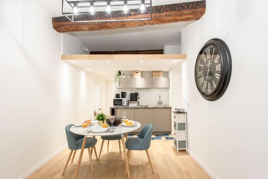 L10 Central Suite 2 Bedrooms Old Nice Wifi 3Mins Sea Екстериор снимка